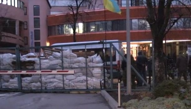 Блокировка NewsOne: Мураев рассказал, кто заблокировал в здании его телеканала 200 человек
