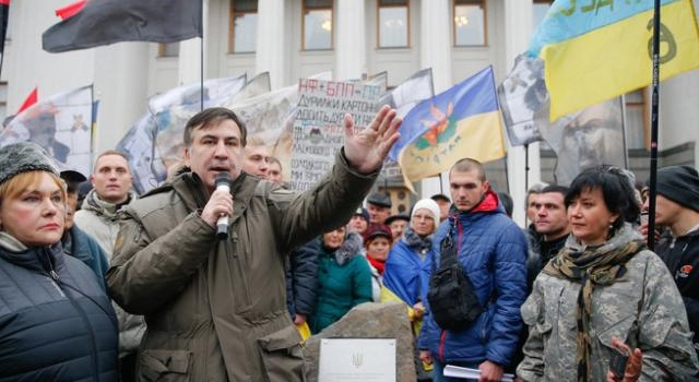 Его окружают боевики: Геращенко рассказал, почему правоохранители не задержали Саакашвили 