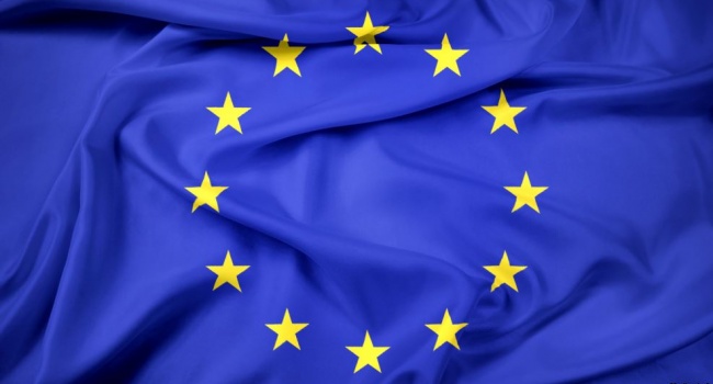 В ЕС призвали Киев полностью выполнить все рекомендации Венецианской комиссии