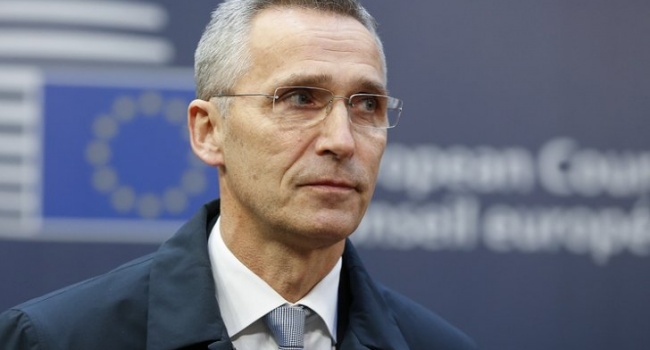 Генсек НАТО останется в должности до осени 2020 года