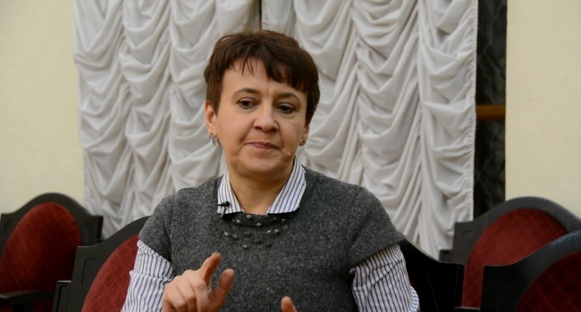 «Ранение мозгов»: известная украинская писательница назвала причину войны на Донбассе 
