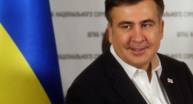 Саакашвили через видео обратился к Порошенко 