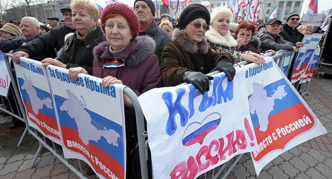Политолог: «Вопрос с Крымом выглядит абсолютно отложенным. Нужны радикальные шаги»