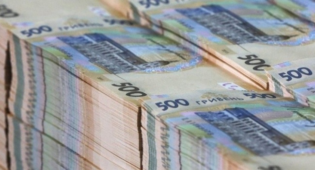 Остаток денег в казне Украины рухнул до трехлетнего минимума