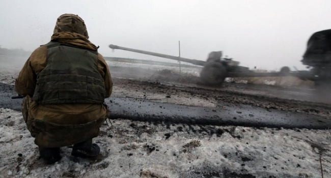 «Перемирие на Донбассе»: боевики обстреляли силы АТО из артиллерии