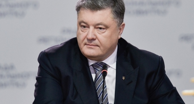 Спасибо ФСБ: в очередной раз помогли продемонстрировать, кто в Украине «мочит» украинского президента, – блогер