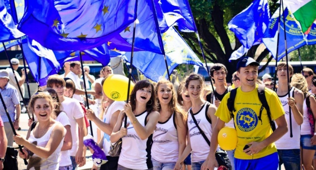 Экономист: «Украинская молодежь будет получать мизерную пенсию»