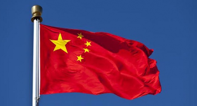 Китайские власти попросили Вашингтон смириться с политикой КНР