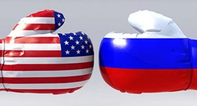 Политолог о санкциях США: «Всей верхушке РФ придется думать, как жить. Будут конфискованы огромные деньги»