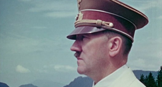 В Польше расследуют скандальное дело о дне рождения Гитлера