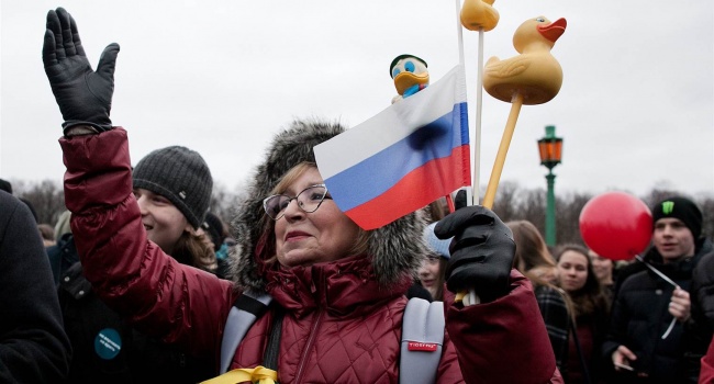 «Откуда столько восторга?»: журналист пояснил, почему протесты в России обречены на провал «Откуда столько восторга?»: журналист пояснил, почему протесты в России обречены на провал