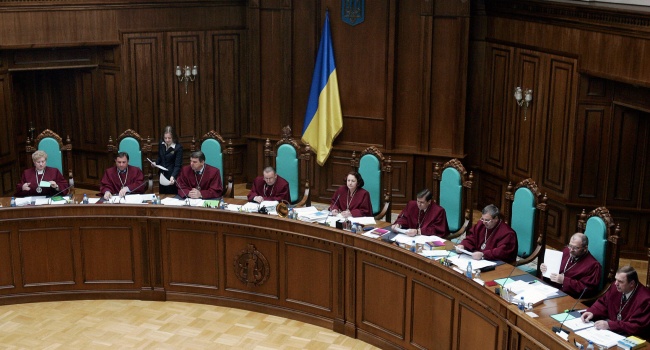 Сколько получают судьи на Западе и в Украине?