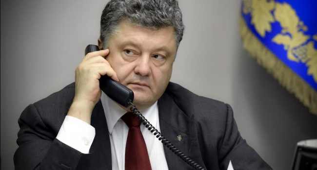 Блогер: в недавнем телефонном разговоре с Путиным Порошенко обсуждал не пленных, поэтому держим кулаки за нашу армии и союзников