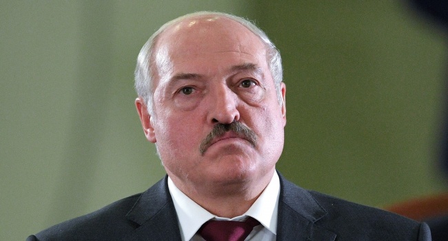 Лукашенко считает медали Абраменко и Бурова незаслуженными