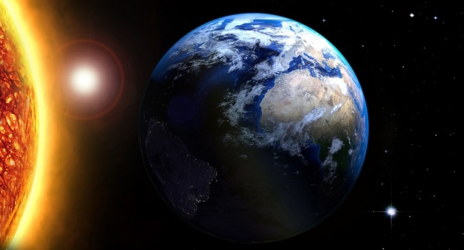 Ученый о гибели человечества: «Земля рухнет в центр Солнца»
