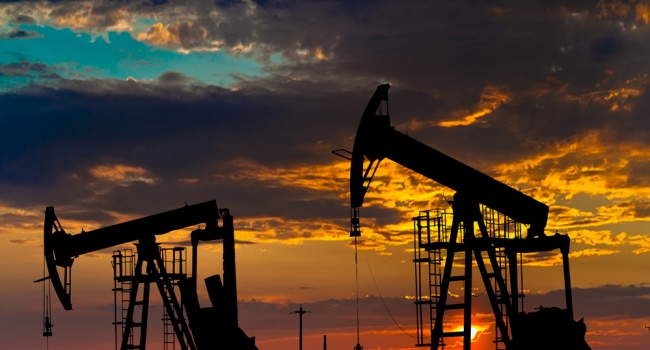 Цены на нефть будут повышаться- эксперты