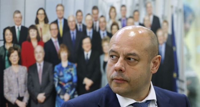 Блогер рассказал о «распильщиках» Тимошенко, которые пришли во власть сразу после Майдана