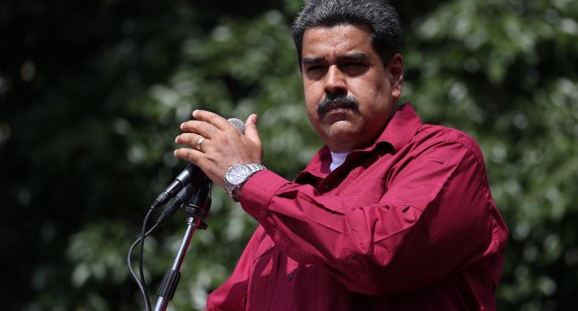 5 млрд долларов: Мадуро обвинил США в краже