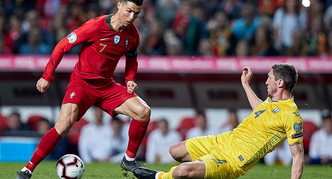 Сборная Украины сыграла вничью с чемпионом Европы в первом матче отбора на Евро-20