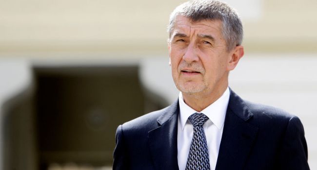 Глава правительства Чехии назвал председательство в Совете Евросоюза пустой тратой денег