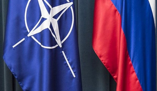 «Мы должны больше общаться с Россией»: скрытая политика Москвы вызвала обеспокоенность у НАТО