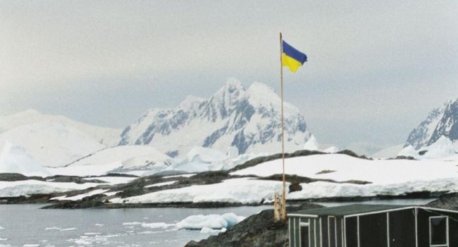 В Антарктиде украинцы самостоятельно изготовят бюллетени для голосования
