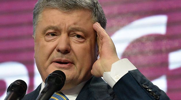 «Собирается защищать народ Украины»: Петр Порошенко экстренно собирает депутатов БПП