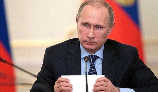 «Россия официально введет войска»: журналист указал на подлый замысел Кремля с паспортами в «Л/ДНР»