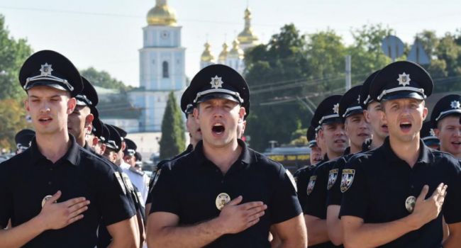 «Вали на**й, пока можешь»: в Киеве разгорелся скандал с полицией 
