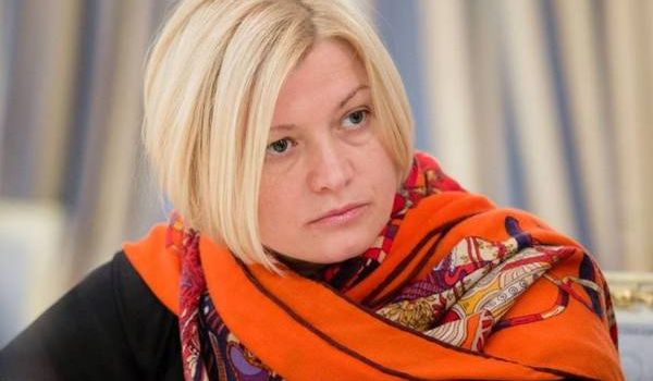 Геращенко выразила возмущение задержанием в Ривне. Ей напомнили, что Авакова назначила коалиция 