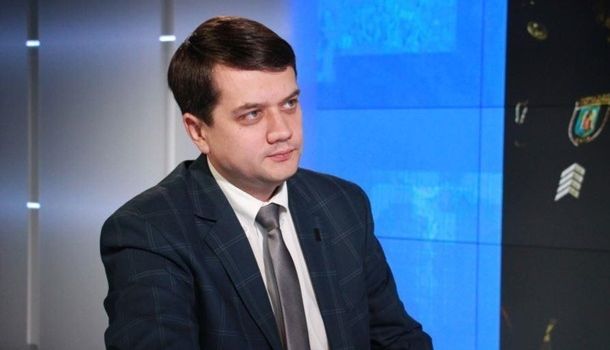 Разумков стал главой партии «Слуга народа»