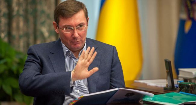Луценко порвал перед украинцами заявление Шуфрича о государственной измене Турчинова-Порошенко