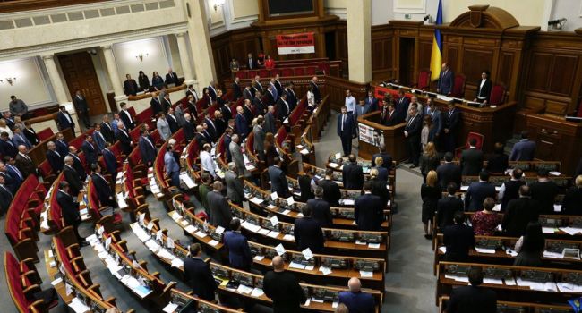 Политолог: открытых списков не будет, потому что за каждым партийным проектом в Украине стоит олигарх или влиятельная ФПГ