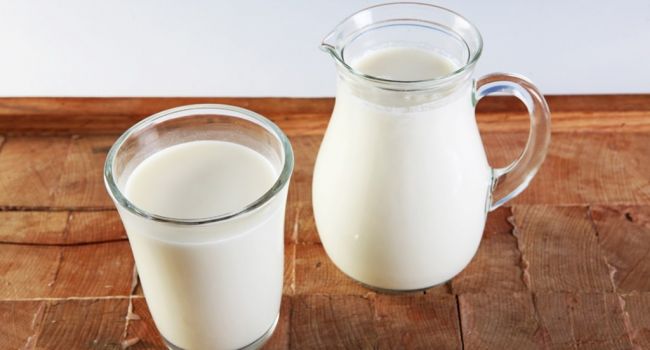 Госстат: В Украине продолжает сокращаться производство молока