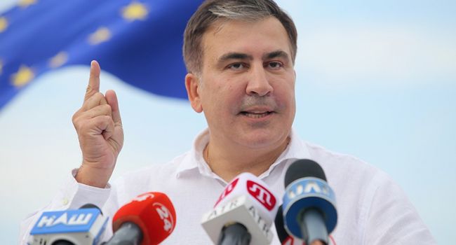 Саакашвили: «Украина является страной, где крадут у военных»