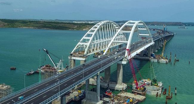 «Секреты Крымского моста»: друг Путина получит 900 миллионов рублей  