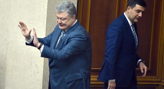 Отсутствие нравственных норм у представителей политической элиты не позволяет Украине стать действительно независимой страной - Головачев