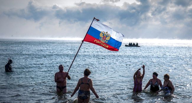 Россияне отказываются от отдыха за границей
