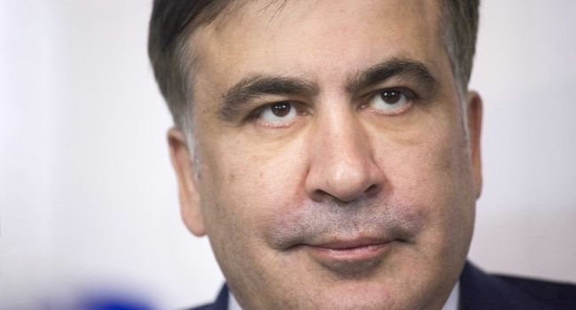 Саакашвили о праздновании Дня Независимости Украины: Парад надо было проводить