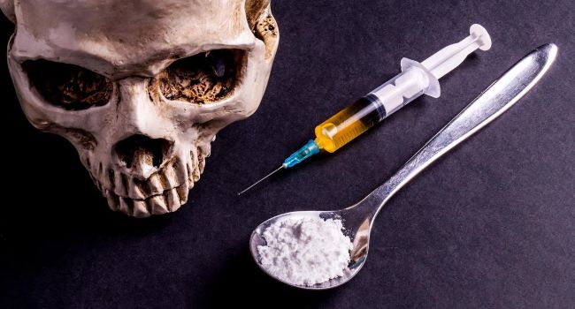 В какой стране люди чаще всего умирают от употребления наркотиков