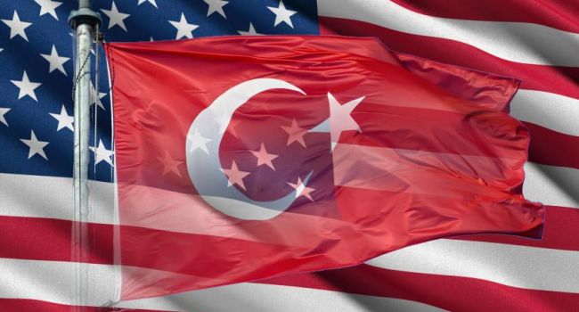 Сенатор Линдси Грэм рассказал главе внешнеполитического ведомства Турции, как Анкара может избежать американских санкций за покупку у РФ комплексов С-400