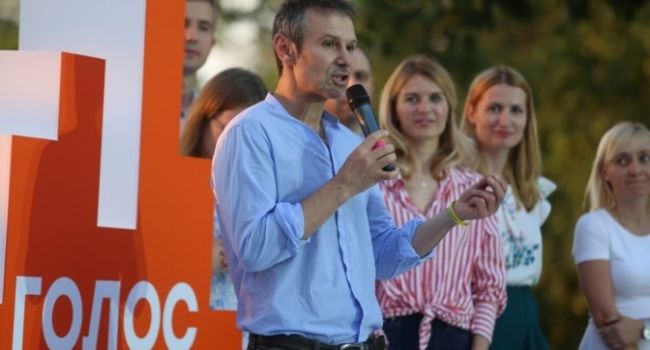 Политолог: вхождения «Голоса» в коалицию со «Слугой народа» станет концом политической карьеры Вакарчука