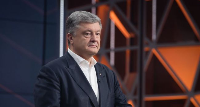 Нусс: враги могут не надеяться – Порошенко не покинет Украину!