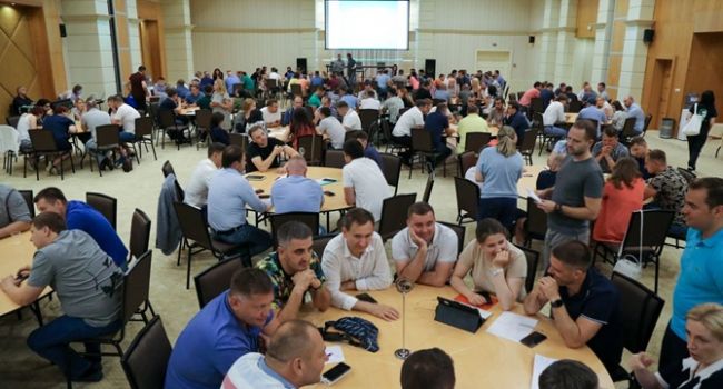 «Надеюсь, они там не подерутся»: Журналист прокомментировал поездку депутатов в Трускавец