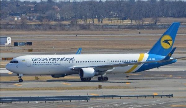 Самолет МАУ совершил экстренную посадку в «Борисполе»