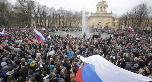 В России пока нет сил, которые действительно могут организовать активное меньшинство - мнение