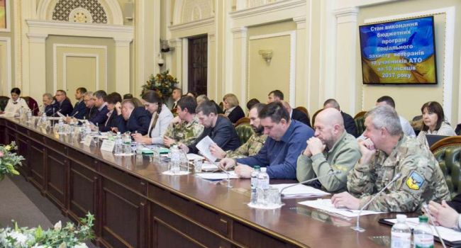 «Зачем эти кормушки для чиновников?»: у Зеленского анонсировали ликвидацию комитета по вопросам ветеранов