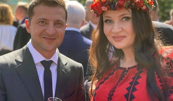 Дмитрий Гордон станет отцом седьмой раз: в сети опубликовали фото его беременной жены