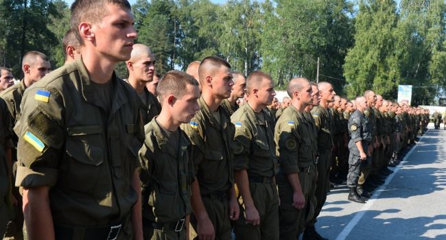 Будут внесены изменения: У Зеленского рассказали о срочной службе в армии