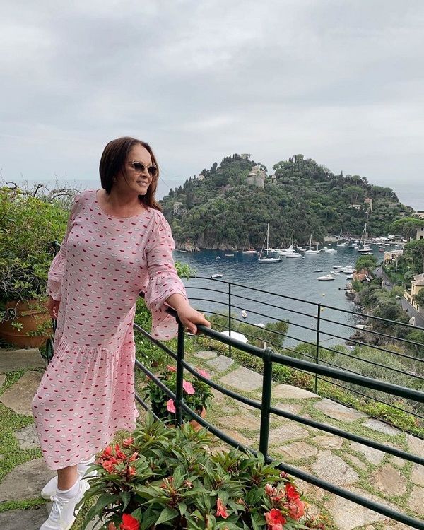 Поклонники Софии Ротару поражены ее цветущим видом в Италии 